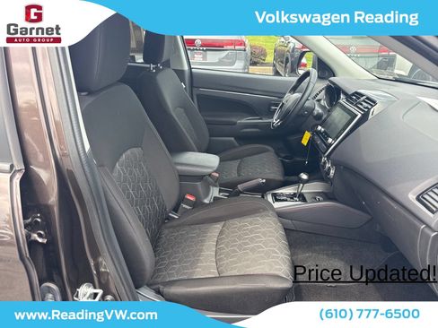 Used 2024 Mitsubishi Outlander Sport LE AWD/4WD image 38