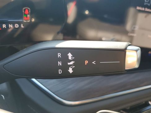 New 2026 Chevrolet Suburban LT w/ Comfort Package image 31