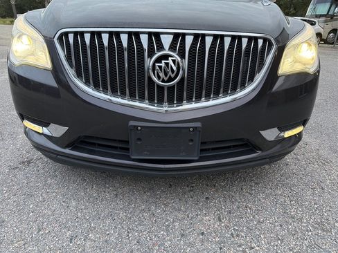 Used 2017 Buick Enclave Leather image 29