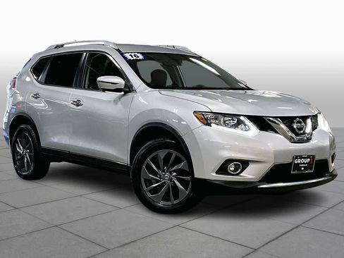 Used 2016 Nissan Rogue SL image 3
