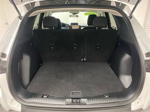 Used 2022 Ford Escape SE image 13