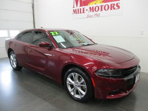 Used 2022 Dodge Charger SXT w/ Cold Weather Package image 1