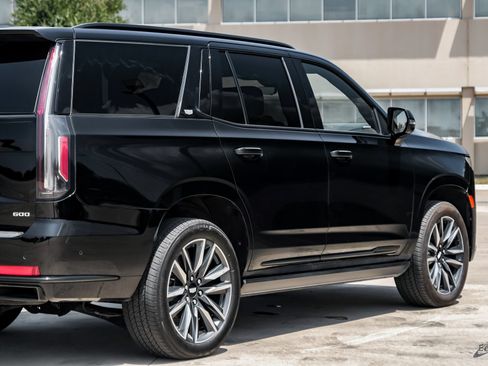 Used 2023 Cadillac Escalade Sport Platinum AWD/4WD image 20