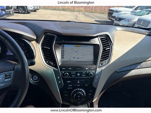 Used 2017 Hyundai Santa Fe Sport w/ 2.4L Tech Package 04 image 19