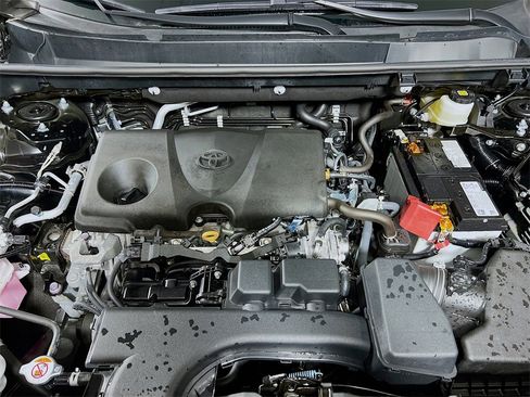 Certified 2025 Toyota RAV4 LE image 26