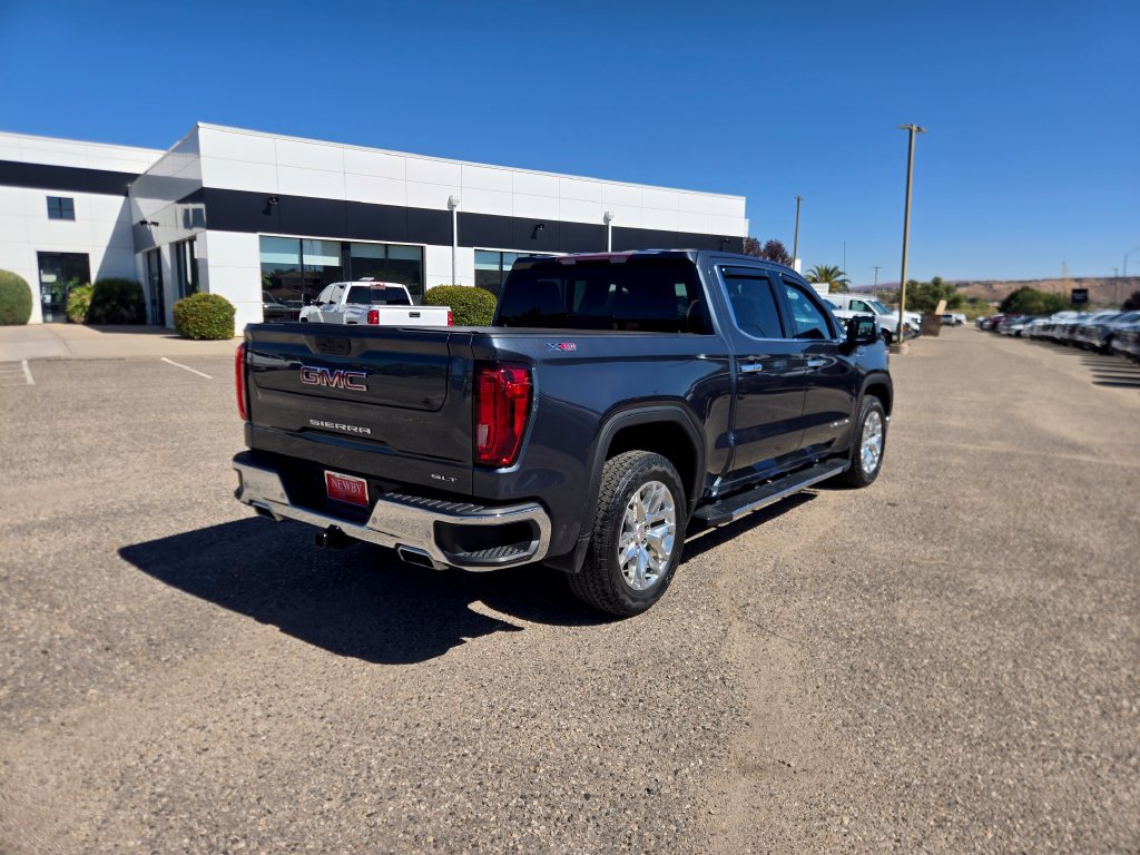 Used 2019 GMC Sierra 1500 SLT w/ SLT Premium Plus Package AWD/4WD image 5