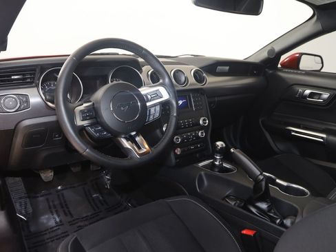 Used 2019 Ford Mustang GT RWD image 29