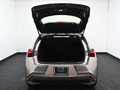 Used 2021 Lexus UX 200 w/ Accessory Package (Z2) FWD image 40