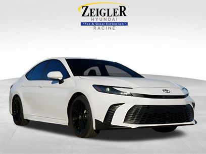 Used 2025 Toyota Camry SE w/ Convenience Package