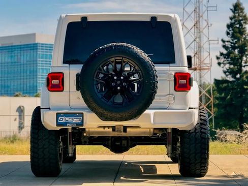 Used 2021 Jeep Wrangler Unlimited Sport AWD/4WD image 8