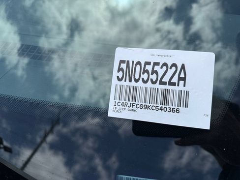 Used 2019 Jeep Grand Cherokee High Altitude AWD/4WD image 35