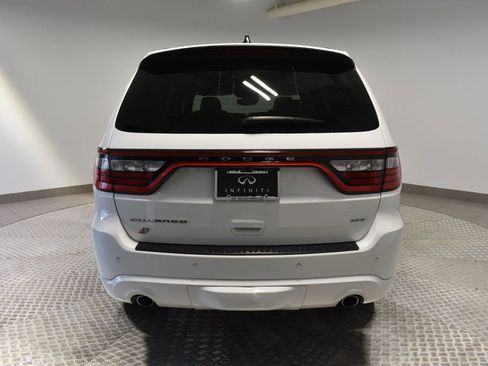 Used 2023 Dodge Durango GT image 4