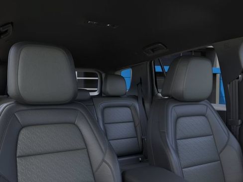 New 2026 Chevrolet Equinox LT w/ Convenience Package II AWD/4WD image 24