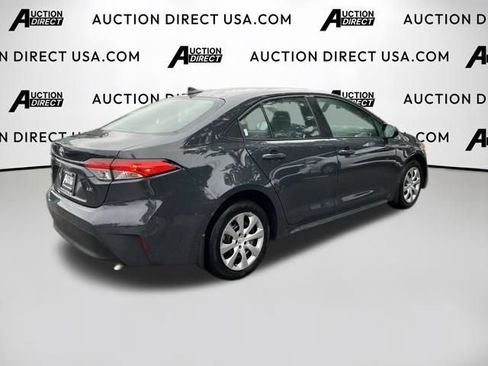 Used 2025 Toyota Corolla LE FWD image 24
