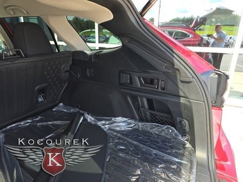 Used 2025 Subaru Outback Premium image 24