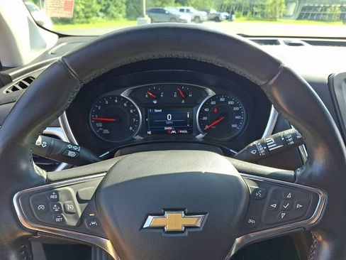 Used 2020 Chevrolet Equinox LT AWD/4WD image 18