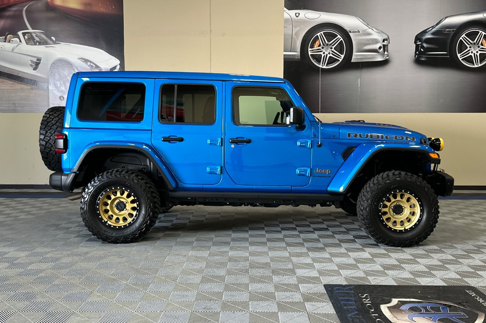 Used 2023 Jeep Wrangler Unlimited Rubicon 392 w/ Trailer Tow Package AWD/4WD image 3