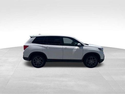 Used 2023 Honda Passport EX-L image 9