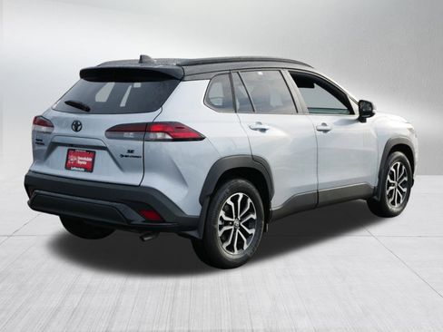 Certified 2026 Toyota Corolla Cross SE w/ Moonroof Package image 7