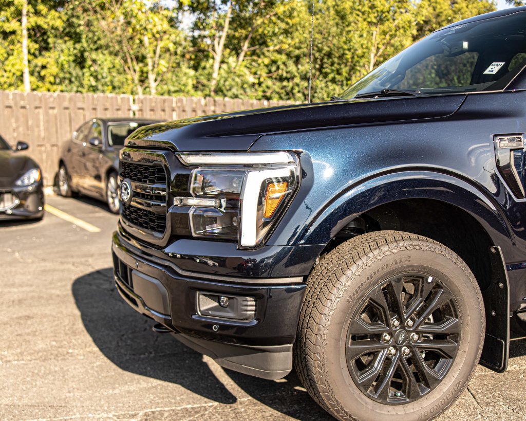 Used 2026 Ford F150 Lariat AWD/4WD image 4
