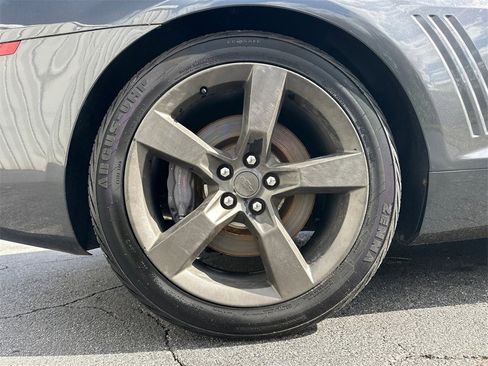 Used 2011 Chevrolet Camaro SS image 16
