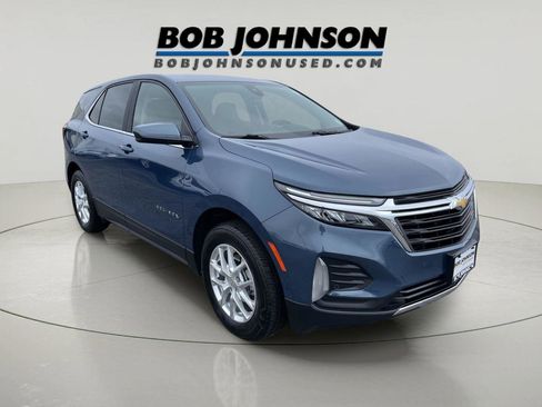 Used 2024 Chevrolet Equinox LT w/ LPO, Floor Liner Package image 1