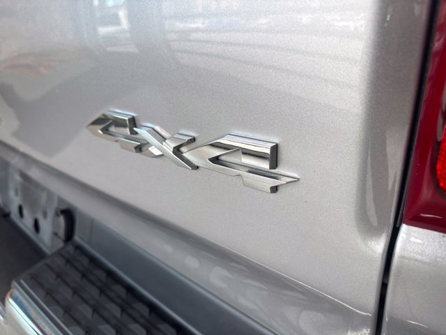 Used 2023 RAM 1500 Laramie AWD/4WD image 23