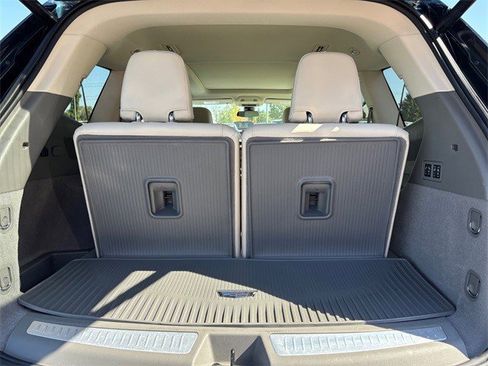 Certified 2024 Cadillac XT6 Premium Luxury w/ LPO, Floor Liner Package image 19