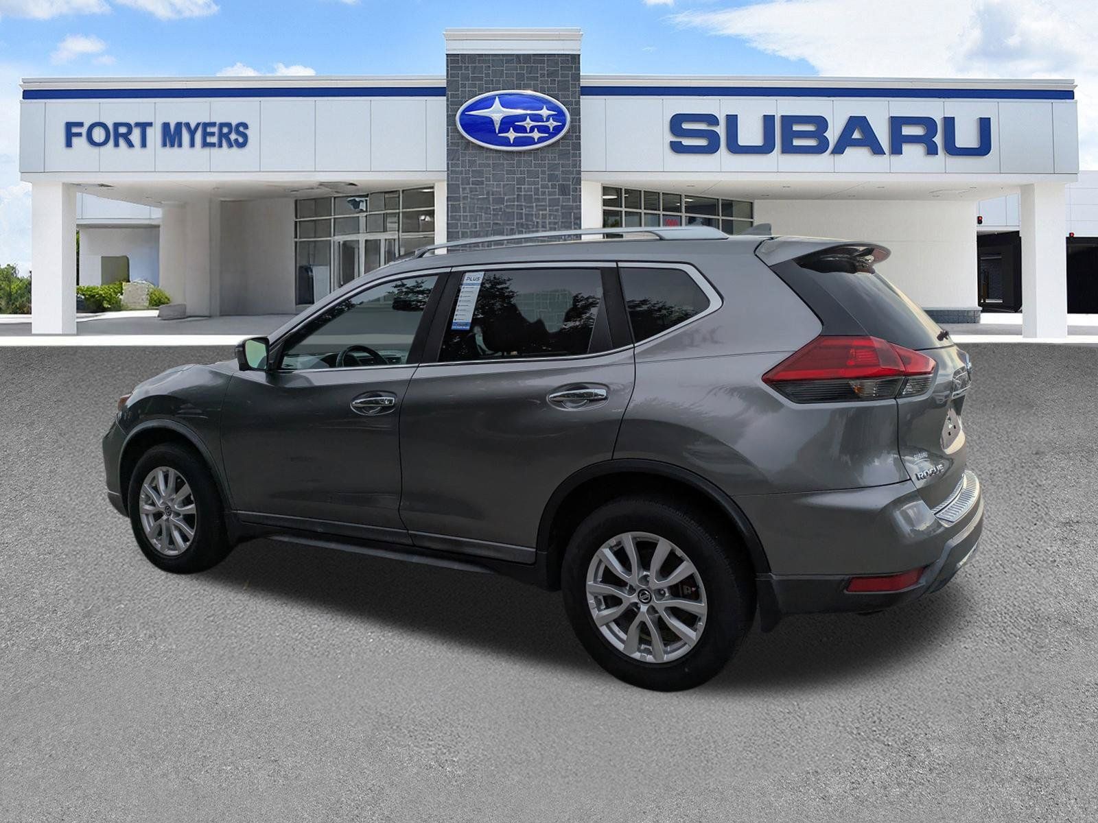 Used 2018 Nissan Rogue SV w/ Premium Package AWD/4WD image 7