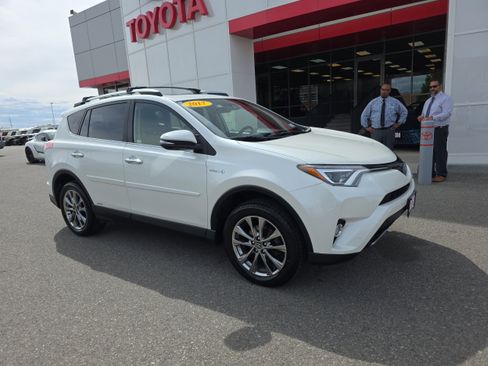 Used 2017 Toyota RAV4 Limited w/ Advanced Technology Package AWD/4WD image 1