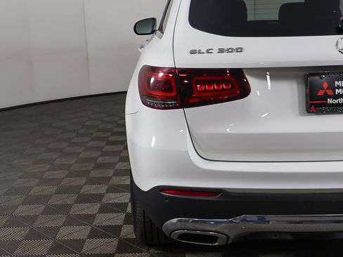 Used 2022 Mercedes-Benz GLC 300 4MATIC w/ Premium Package Lite image 15