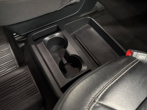 Used 2020 Ford Explorer Limited image 43