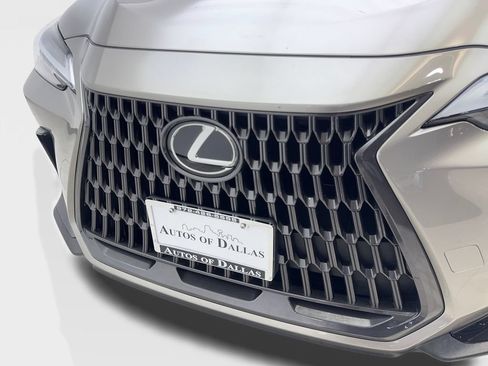 Used 2024 Lexus NX 250 FWD image 25