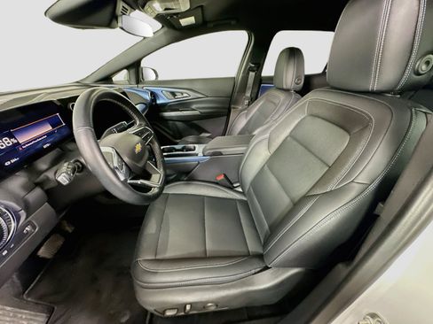 Used 2024 Chevrolet Equinox EV LT w/ LPO, All-Weather Mat Package FWD image 13