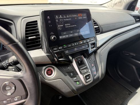 Used 2023 Honda Odyssey EX-L image 15