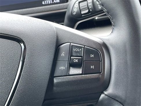 Certified 2021 Ford Mustang Mach-E Select image 10