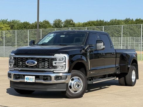 New 2026 Ford F350 Lariat AWD/4WD image 2