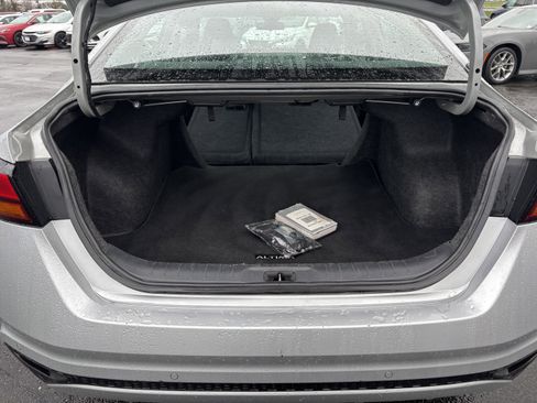 Used 2023 Nissan Altima 2.5 SV image 28