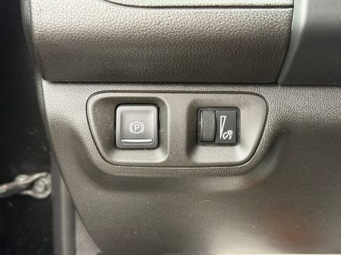 Used 2019 GMC Acadia SLT image 35