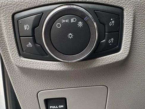 Used 2019 Ford F150 XLT image 10