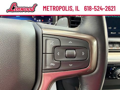Used 2022 Chevrolet Silverado 1500 High Country w/ High Country Premium Package AWD/4WD image 26