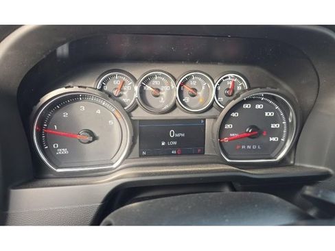 Used 2023 Chevrolet Silverado 2500 LT w/ Convenience Package image 10