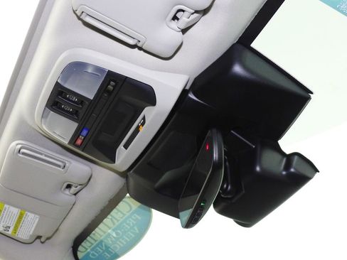 Certified 2025 Subaru Crosstrek 2.5i Limited w/ Crosstrek Mirror Package image 17