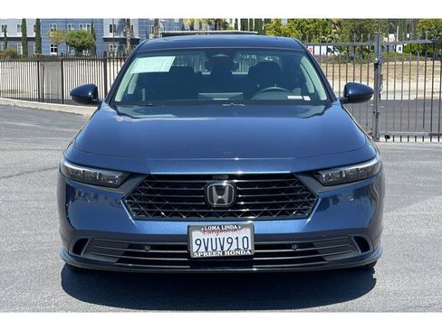 Certified 2025 Honda Accord EX-L image 9