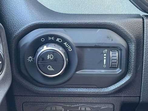 New 2026 Jeep Gladiator Sport AWD/4WD image 27
