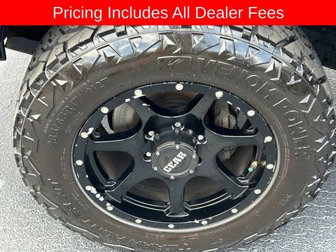 Used 2012 Toyota Tacoma 4x4 Double Cab w/ SR5 Pkg image 23