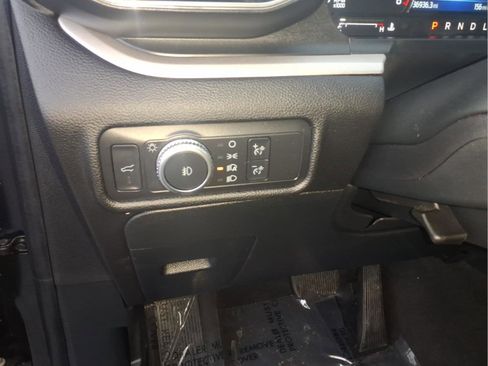 Used 2022 Ford Explorer XLT w/ Equipment Group 202A image 14