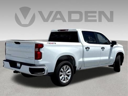 Used 2024 Chevrolet Silverado 1500 Custom AWD/4WD image 18