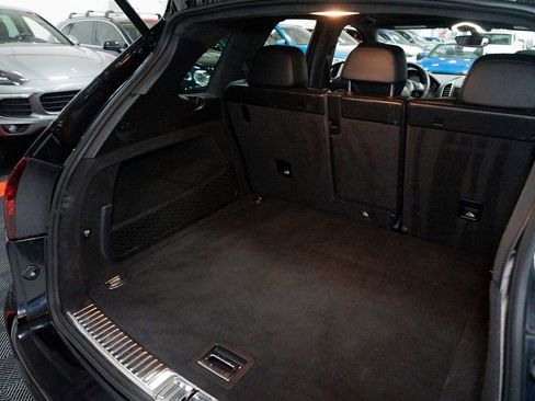 Used 2014 Porsche Cayenne GTS AWD/4WD image 24