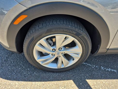 Used 2024 Buick Encore GX Preferred FWD image 24